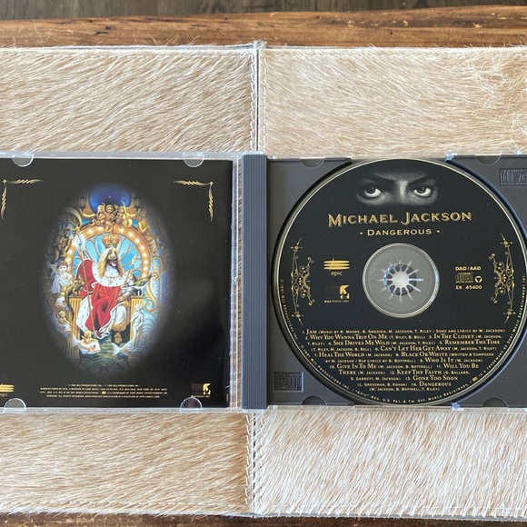 1991 Michael Jackson Dangerous CD - Picture 4 of 8